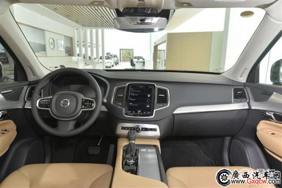 XC90升級(jí)版上市 售價(jià)68.8萬(wàn)-122.8萬(wàn)元