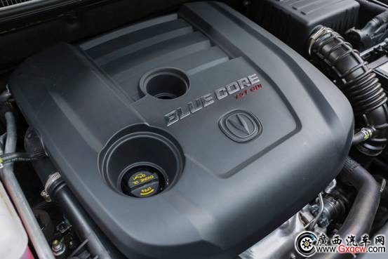 1501052696770929.jpg Macintosh HD:Users:Arlene:Desktop:CS75莫干山風(fēng)景圖:CS75尚酷版AT車型圖片:內(nèi)飾:1V2A0359-30.jpg